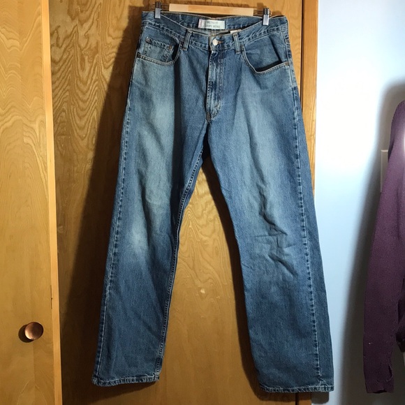 Levi's Other - 3/$20 Levi’s METRO FIT Jeans